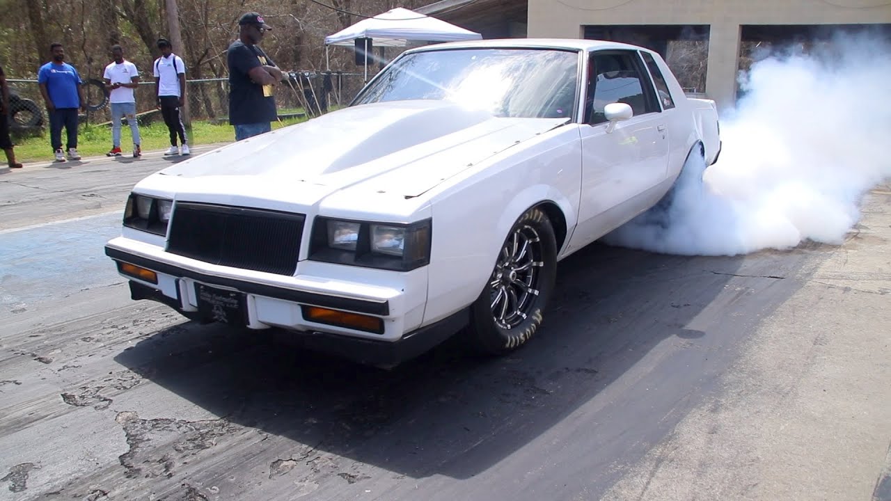 ALL MOTOR REGAL WAS ONE FAST UNIT GETTING DOWN AT HEADHUNTERS DRAGWAY