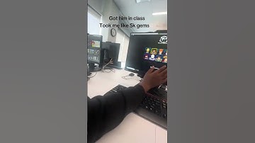 Getting ALUCARD 🧛‍♂️ In Classroom ┃Anime Vanguards