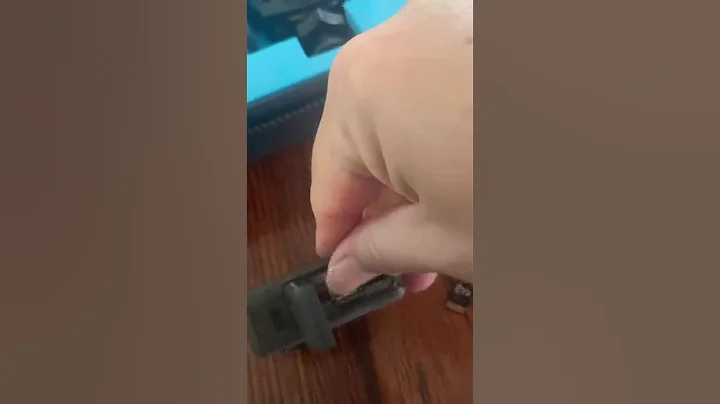 Go pro hero 5 black micro sd card wont click in pl...