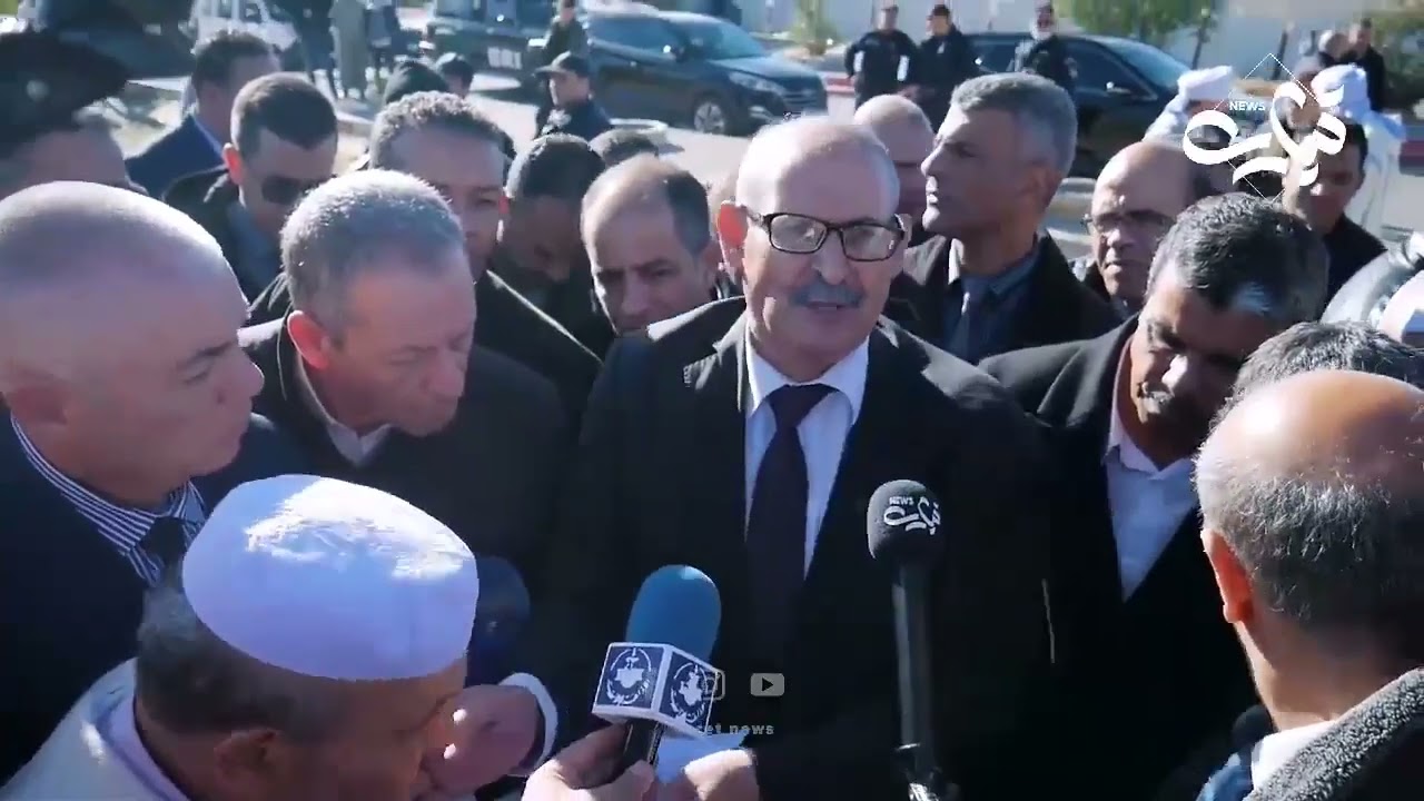 والي ولاية تيارت السيد علي بوقرة يمنح رخصة البناء لمدرسة قرآنية