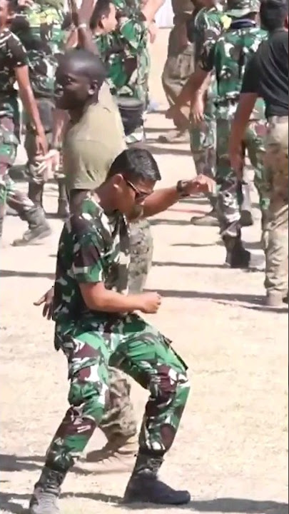 Goyang Maumere tentara indonesia Vs Tentara Asing #shorts #shortvideo #maumere