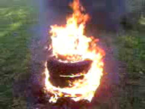 reifen,feuer und 'n hotdog