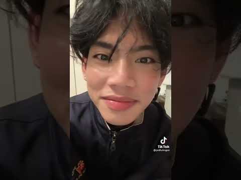 Fine girl/boy TikTok on my fyp!!