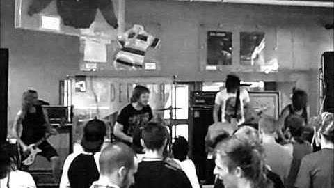 Decoder live - "Drones" and "Conflicts"