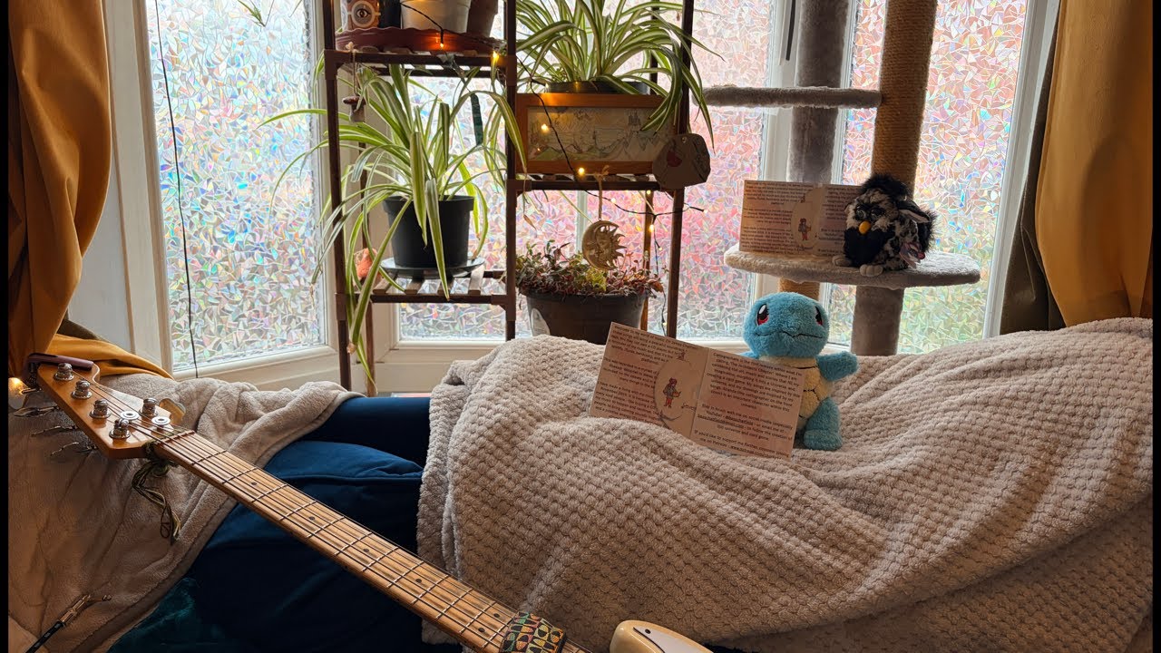 James Chatfield is live, cosy vibes from home, 18th January