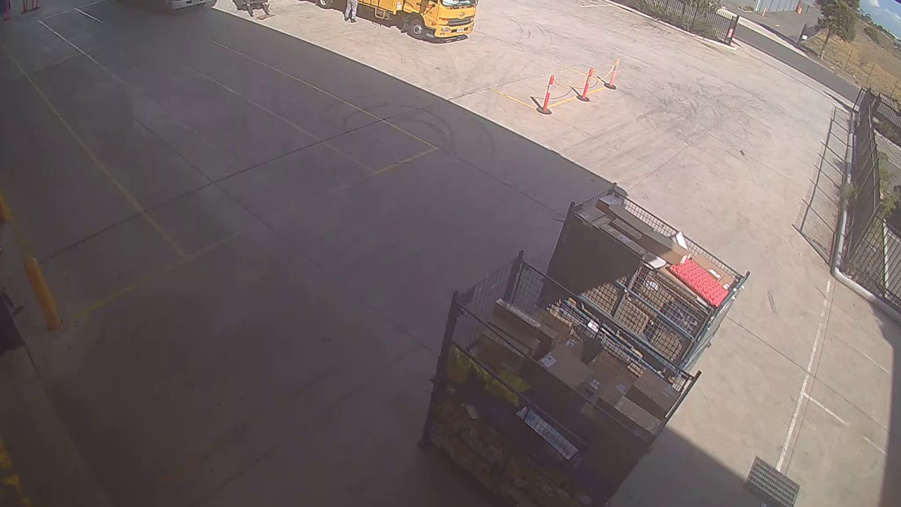 Allied delivery of 3 Chep pallets against docket AGRX00001290A