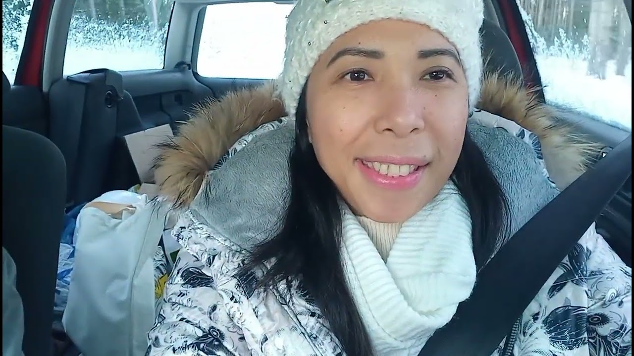 We go skating in Christmas day|| winter in Finland 