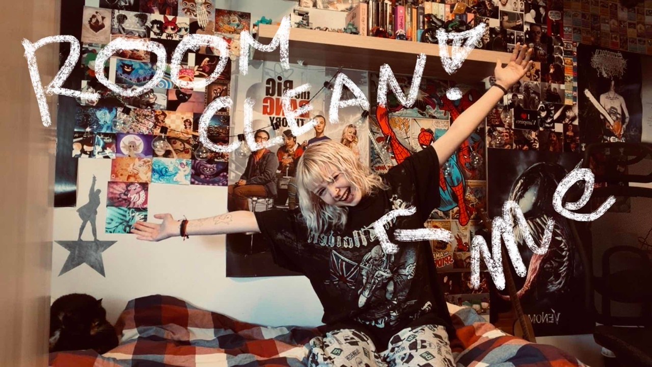 cleaning my room for the first time in a year - YouTube