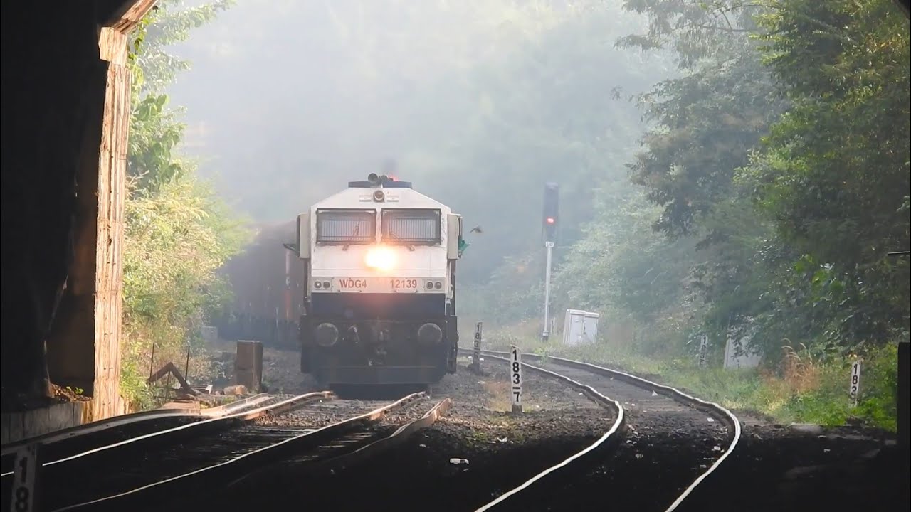 Orignal Cab UBL WDG-4 Twins With BCNA Freight Skipping Ukshi
