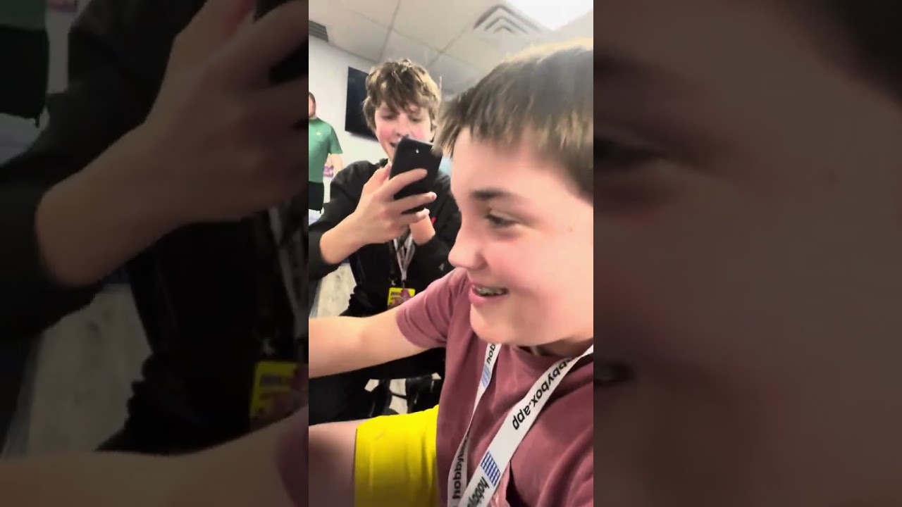 HOBBY BOX RIP TOP RC AUTO HIT🔥🔥🔥🔥🔥🔥🔥🔥#sportscards #viral #hobby #fyp 