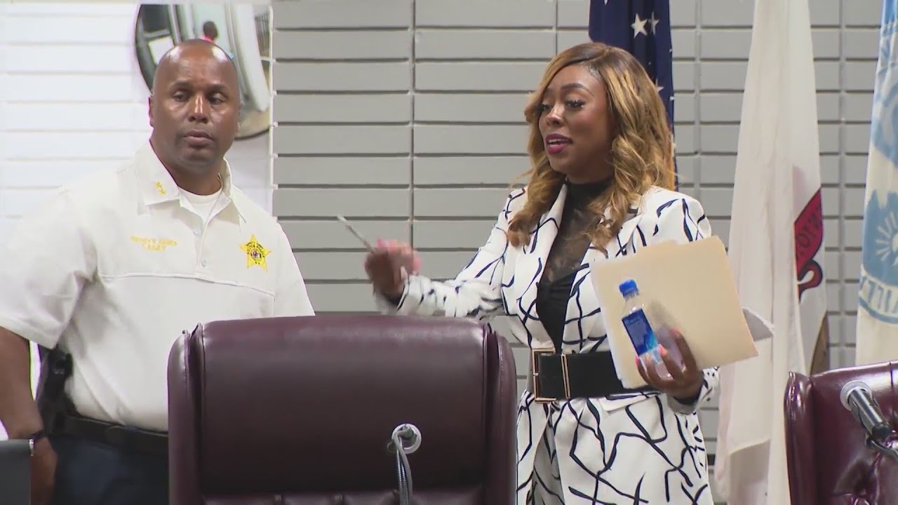 Dolton's deputy police chief indicted on bankruptcy fraud charges