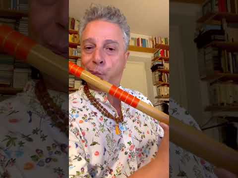 Gianni Gebbia Swingin' on bansuri - YouTube