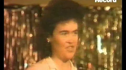 Exclusive: Susan Boyle sings I Don't Know How To Love...