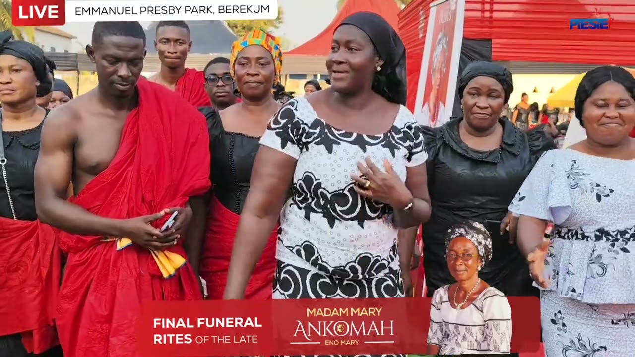 Nana Ofori Yeboah-Dwatoahene of Berekum mourns with the late Mad. Mary Ankomah (A.ka. Eno Mary) 
