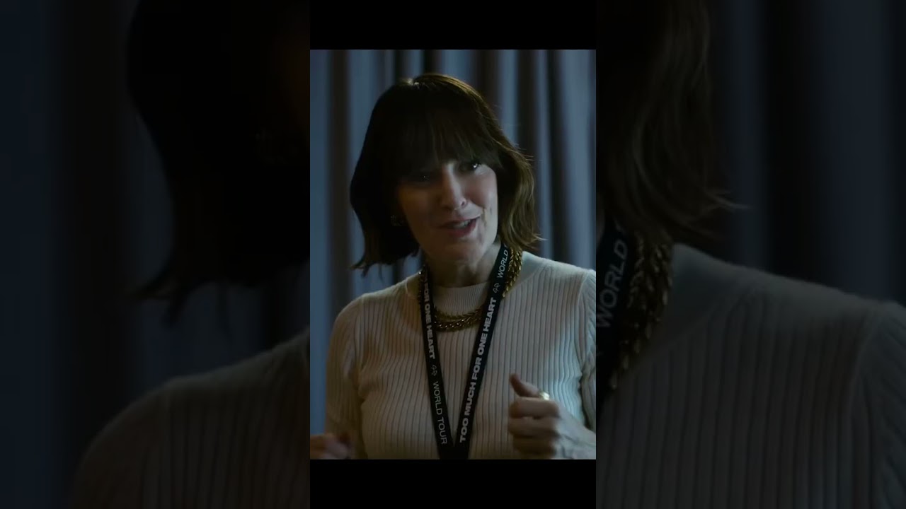 SMILE 2 TRAILER REACTION STARRING NAOMI SCOTT, ROSEMARIE DEWITT AND LUKAS GAGE #shorts