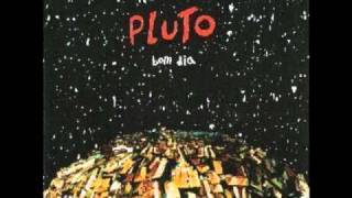 Video thumbnail of "Pluto - Convite"