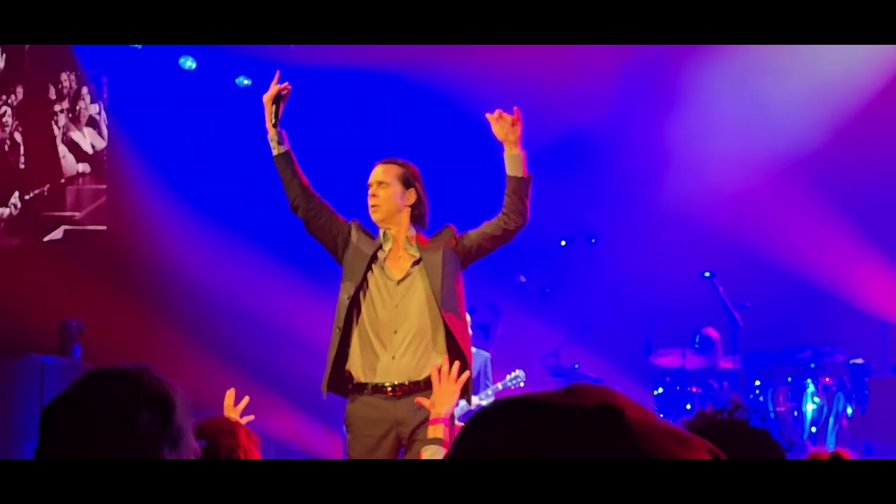Nick cave & the bad seeds red right hand boston 2025