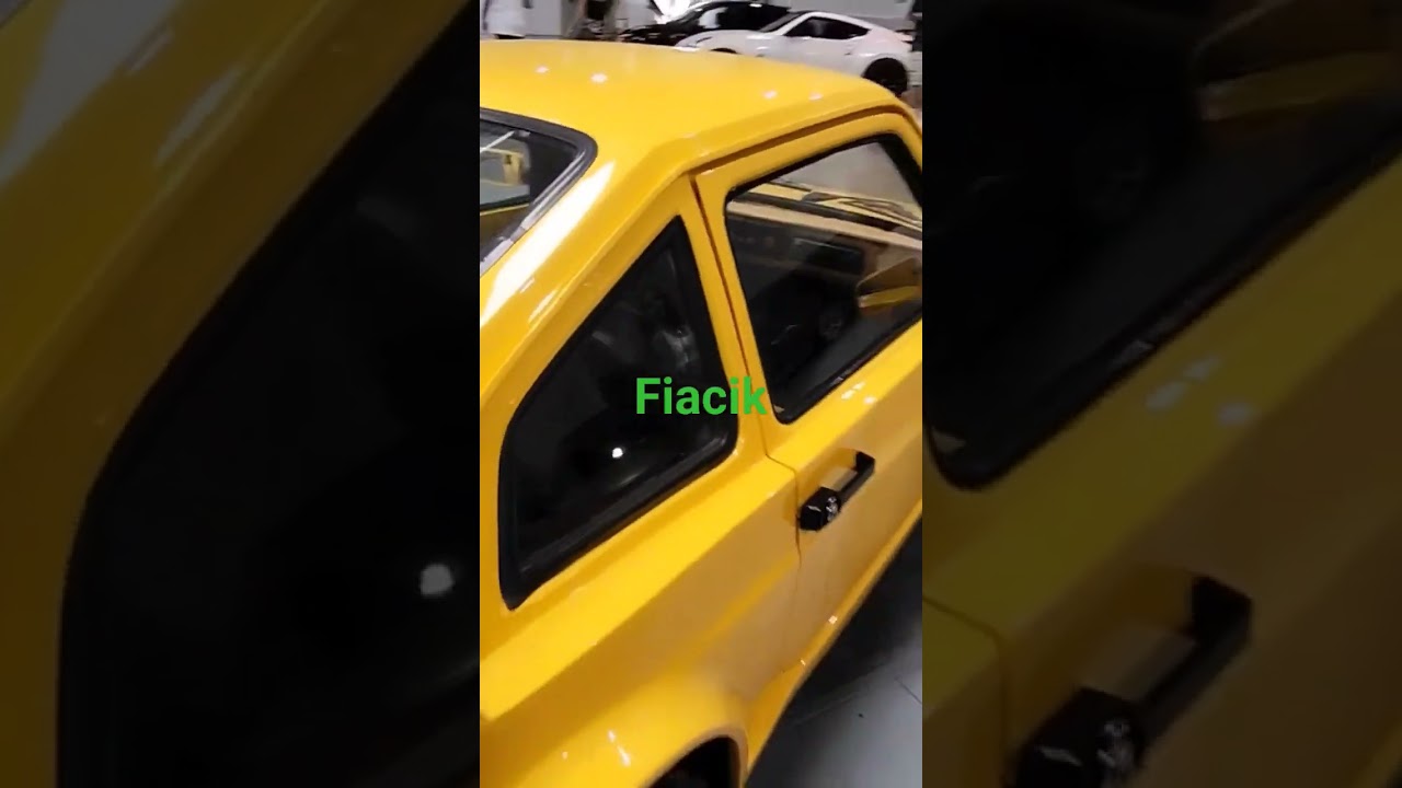 Motoshow Kraków 10.09.2023.r.               Ale yellow Fiacik