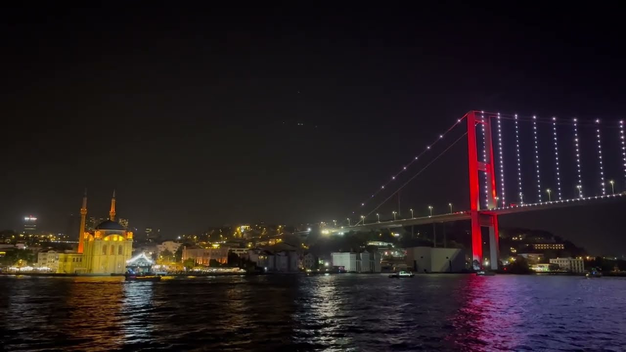 Bosphorus Dinner Cruise - Istanbul Boat Tour Challenge 4K 🇹🇷
