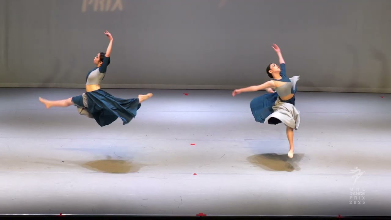 Fast Forward Rewind Contemporary Hampton Court Ballet