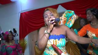 Anne Drogba Frappe Fort À La Soirée De Kossehoa 2019 À Paris