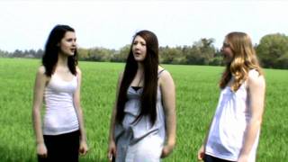 Download Lagu Hometown Glory - Adele (pearlxlucy contest)