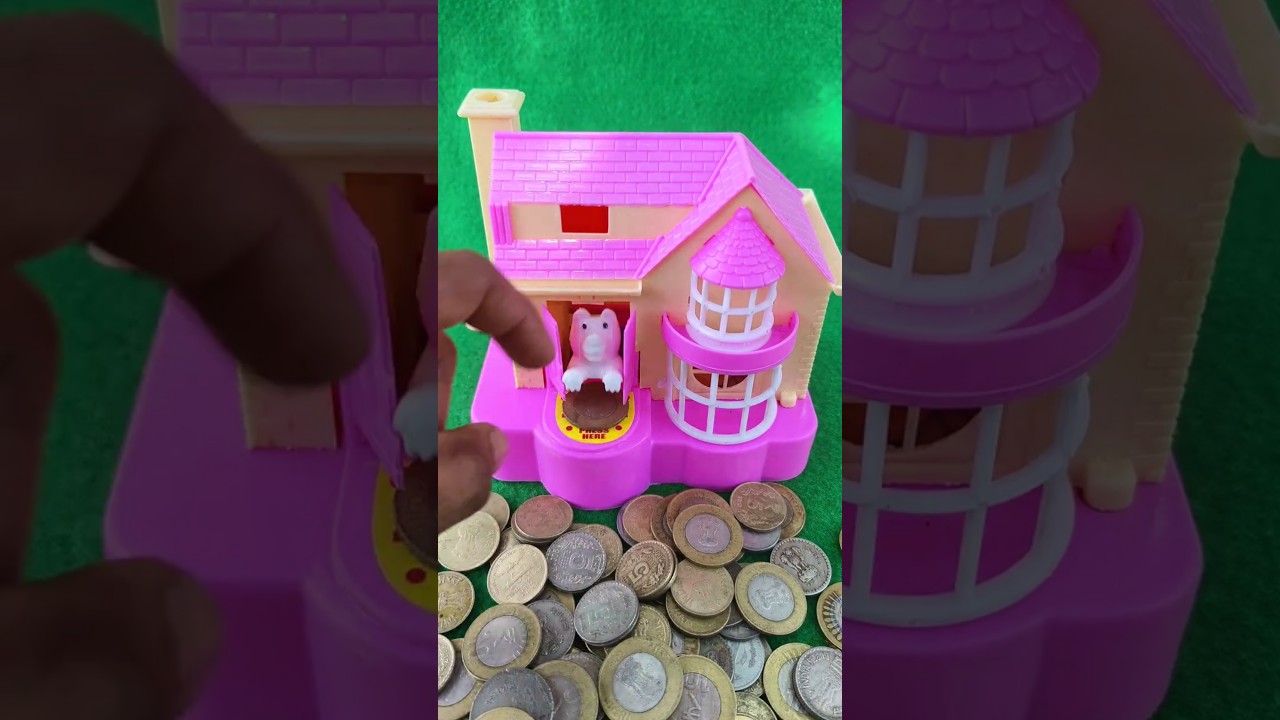 "PINK COIN HOUSE MYSTERY! 💖🪙 What Happens When You Press THAT Button? 🔴(hc.2390) 