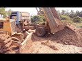 Working Bulldoser Vs Hyundai Dump Trucks ឡានប៉ែនចាក់ដី ប៊ុលរុញដី