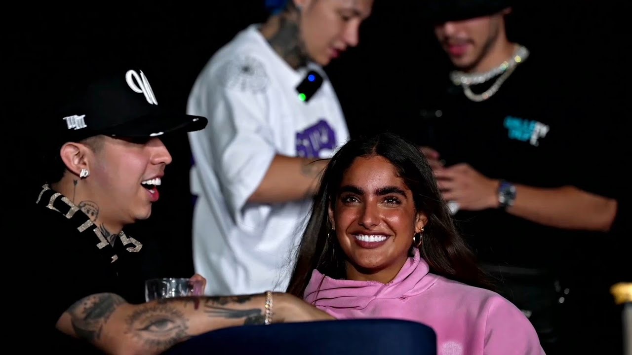 BLESSD AYUDA A SAMI PARA CONVENCER A ISABELLA DE PARTICIPAR EN SU VÍDEO 😂 | WestCOL