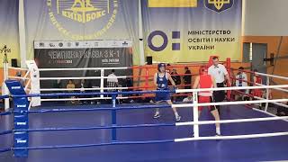 Pro boxers sparring