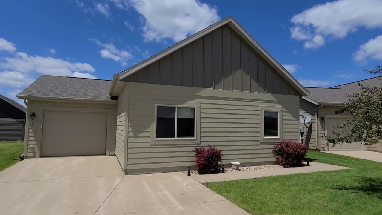 Bridges bay 25 in Arnolds Park Iowa...great Cabin YouTube