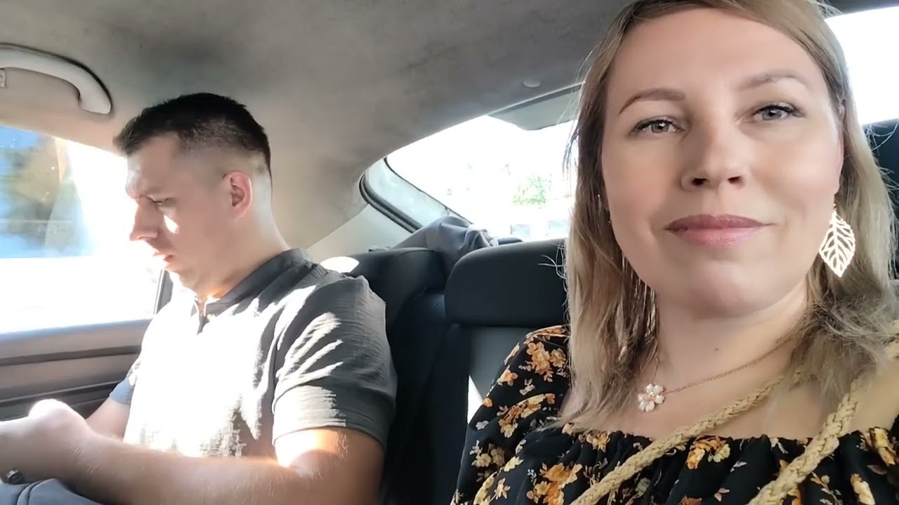 Приехали в Лазаревское, заселяемся в гостевой дом.