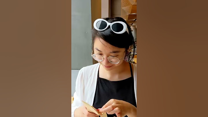 KFC tặng miếng này tiện ghê luôn 😄 Dương Phạm #shorts