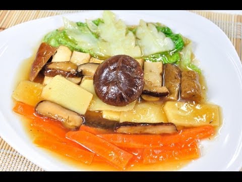 Thai Food - Fried Black Tofu Vegan (Tao Hu Dam Pad See Sahai)