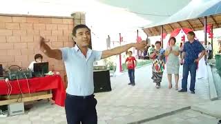 Уйгурский тамада ,танцор, певец юморист Сухраб Даутов☝