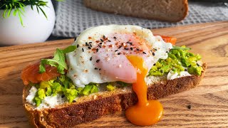 The perfect breakfast: Toast with salmon, poached egg and avocado.