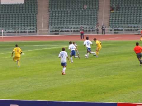 飛馬對南華新(2010/3/28)之康廉射中楣