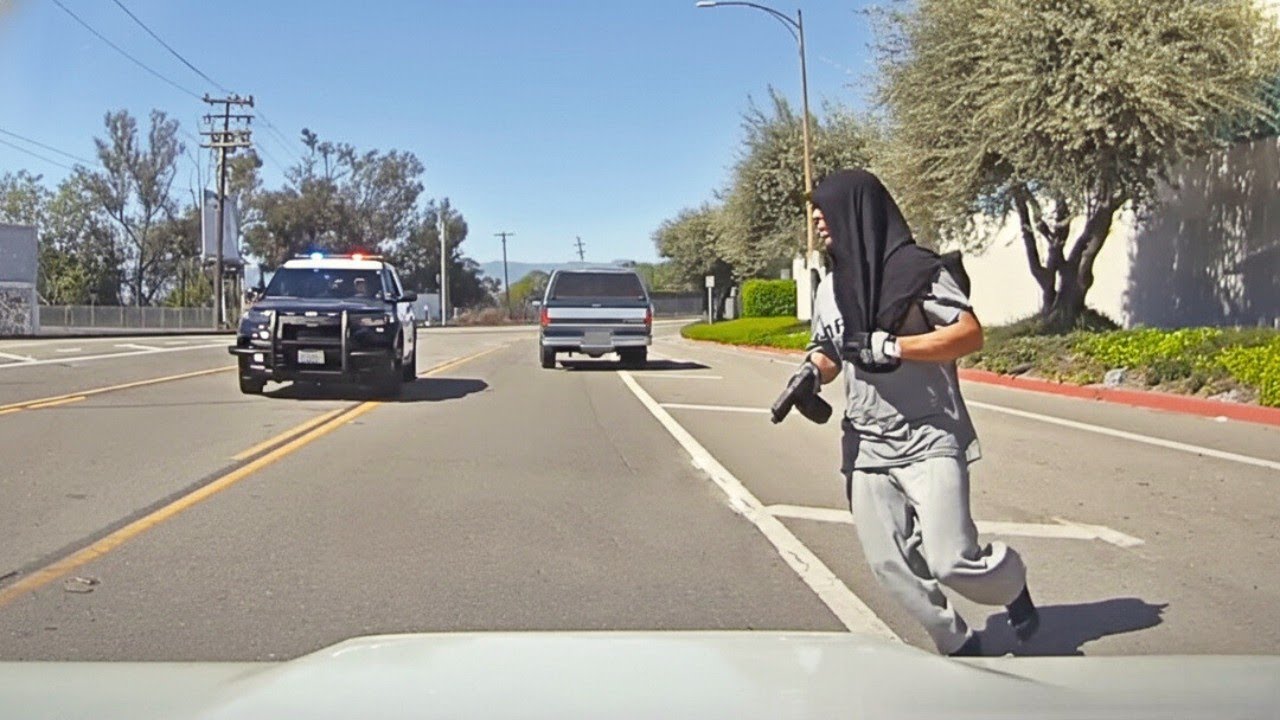 Craziest Police Chases With Armed Robbery Suspects - Caught on Dashcam 