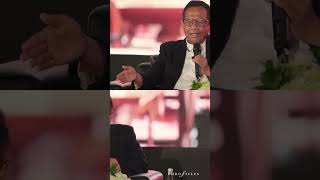 Kritik Mahfud MD: Mengapa Sarjana Hukum Hanya Jadi Tukang Hafal Pasal?