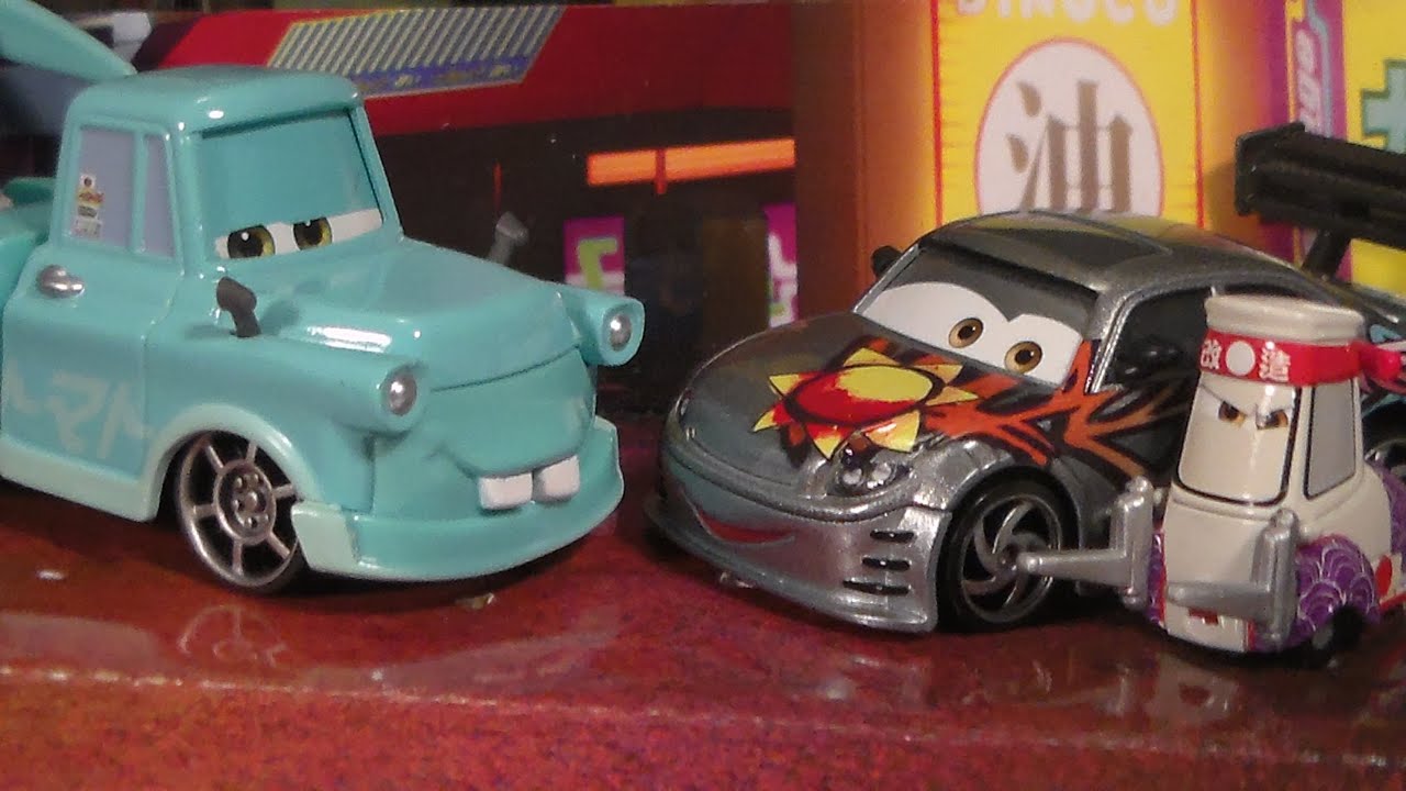 希少　ディズニーカーズ　コミコン限定Tokyo Mater Disney Cars Toon Tokyo Mater with Lights exclusive Comic Con