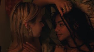 Favorite Crime Anaïs And Bobbie Wtfock