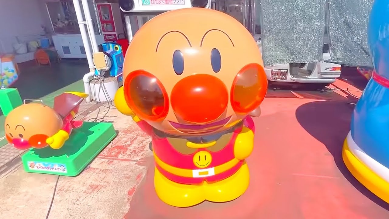 屋上遊園地で遊んだよ！アンパンマンやトーマスに乗ってみよう！