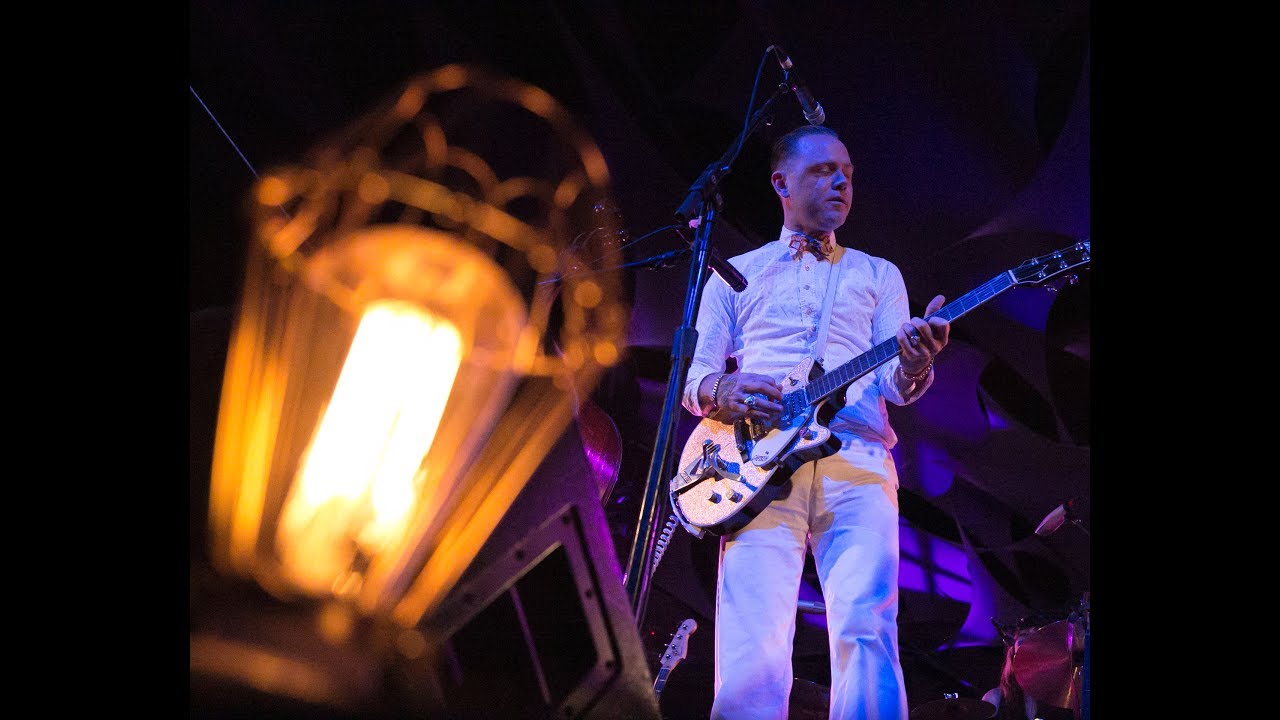 C.W. Stoneking - Jungle Man - Luna Sessions @Pickathon 2016 S01E09