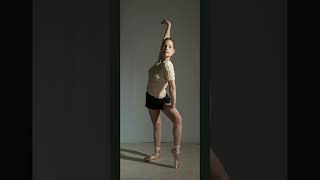 360° Pose Reference – IrinaV505