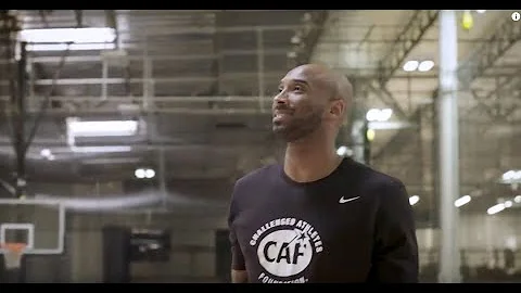 Kobe Bryant salutes wheelchair basketball player M...