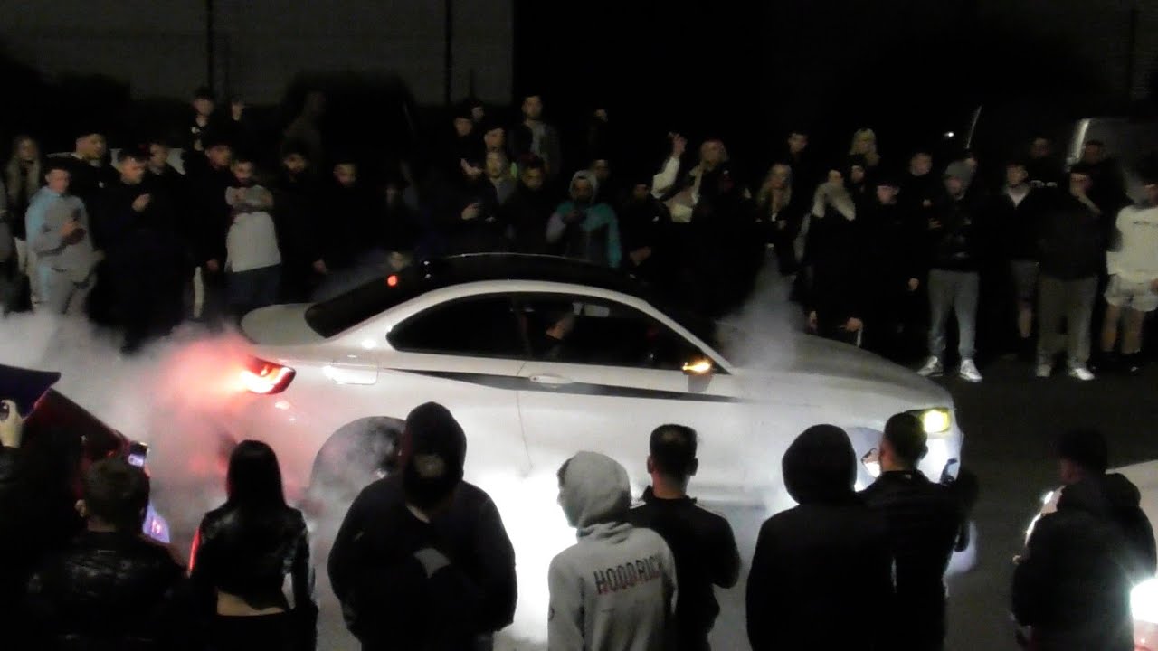 HUNDREDS of modified cars take over Yorkshire for the Elite car scene weekly Sunday service!!