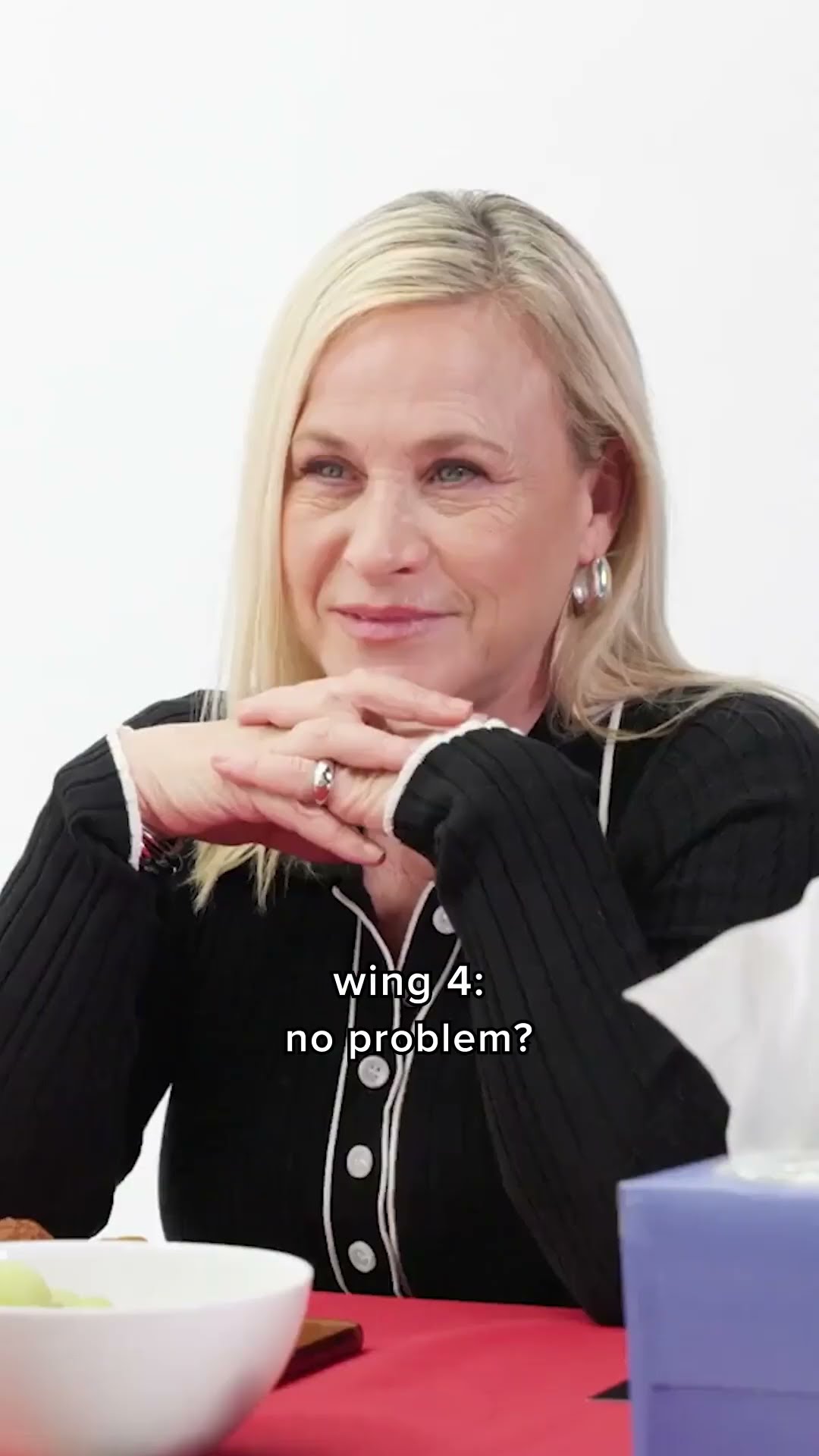 Adam Scott and Patricia Arquette react to the hottest wings on Hot Ones Versus ?