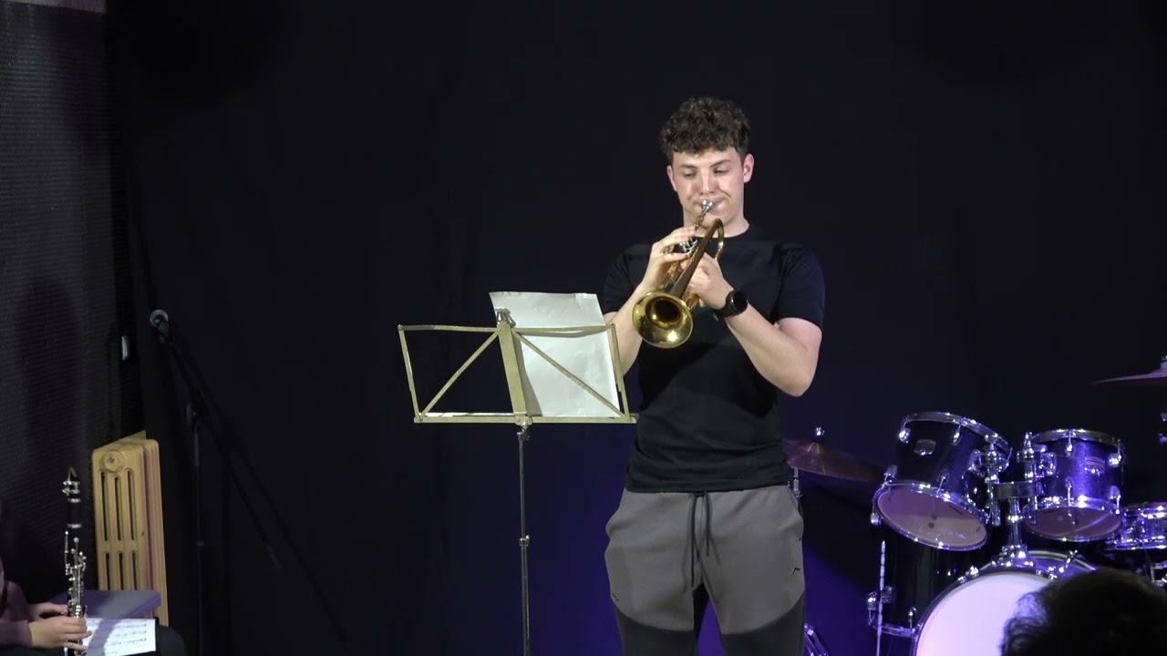 Trompeta de la Escuela de Música de Ansoáin - Antsoaingo Musika Eskolako Tronpeta