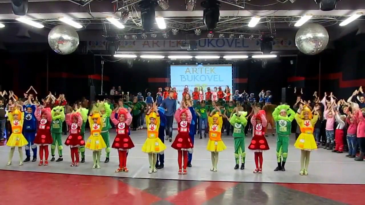 Народний Гімн Артек Буковель на Зіркафесті