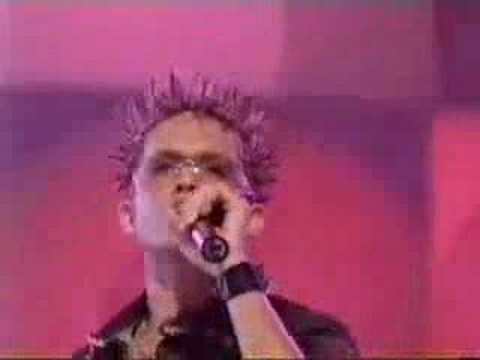 Play - I'm Gonna Make You Love Me Live @ Miss Teen USA 2002